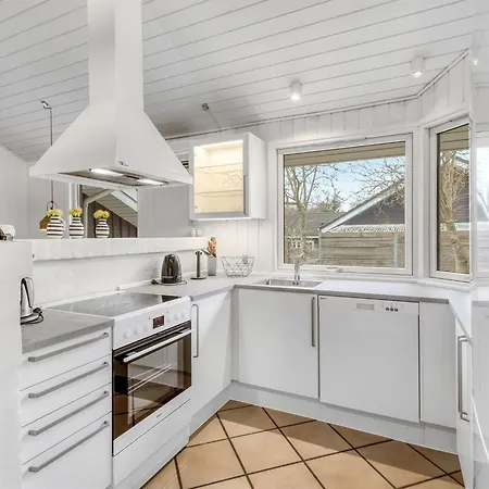 Margrethe - 600m From The Sea By Interhome Feriehus Ebeltoft
